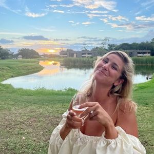 Meet your Posher, Stephani